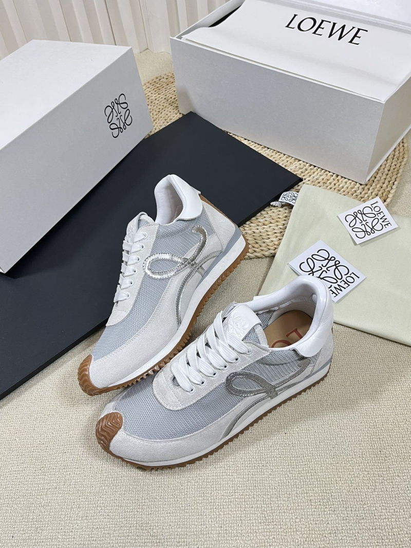 Loewe Sneakers